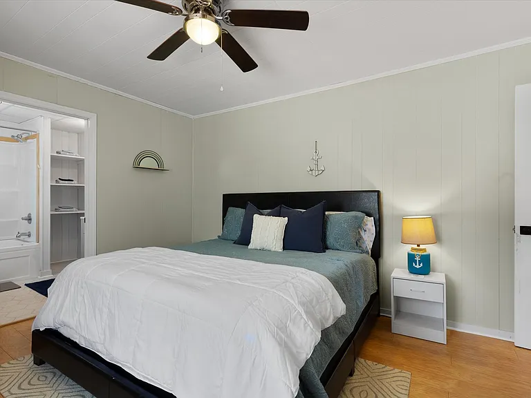 117 Woods Ln — Photo 14