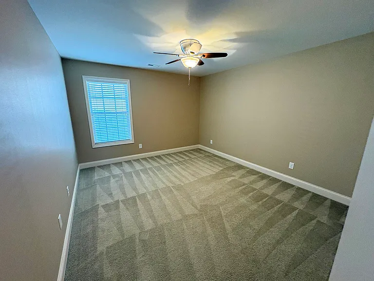 4596 Larkhill Ln — Photo 18