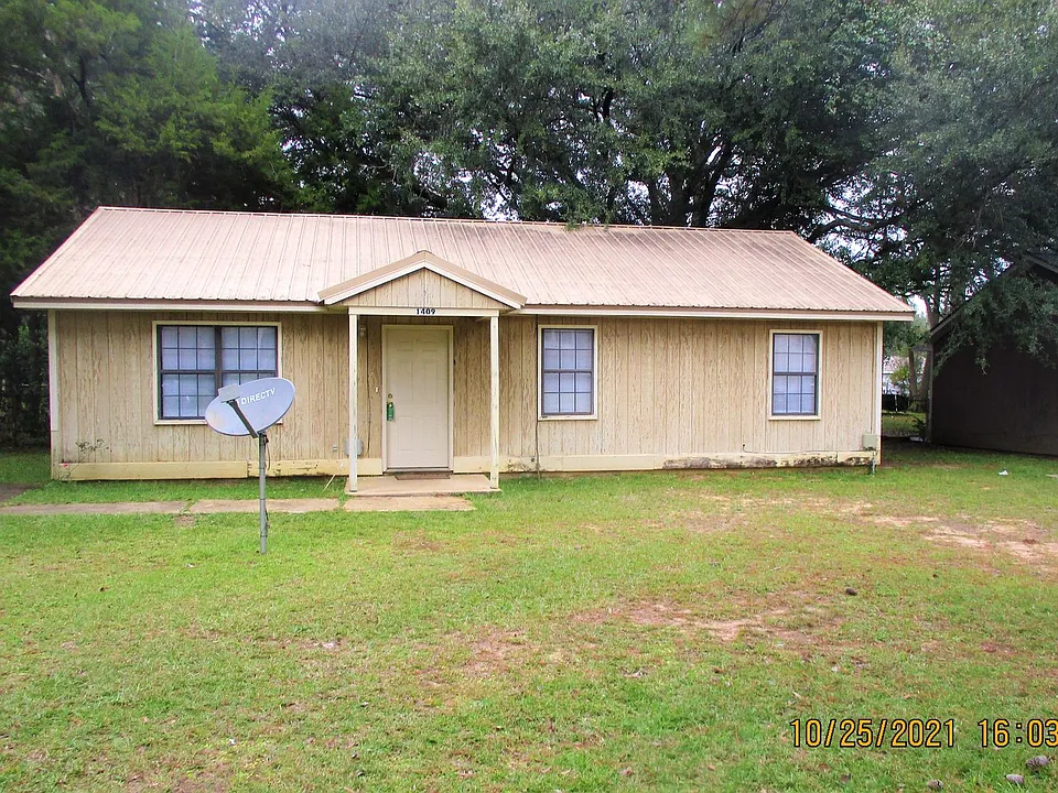 1409 Westcliff Ct