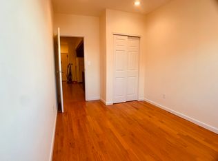 21-43 27th St #D3, Astoria, NY 11105