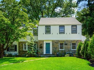 99 Aberfoyle Rd, New Rochelle, NY 10804