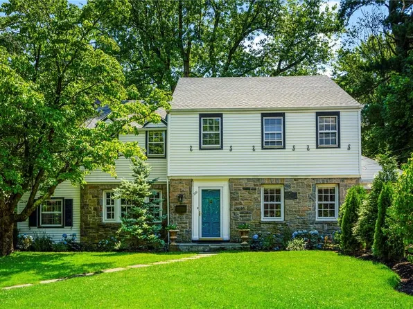 99 Aberfoyle Road, New Rochelle, NY 10804
