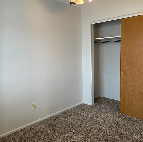 505 28th Ave N #12 — Photo 6