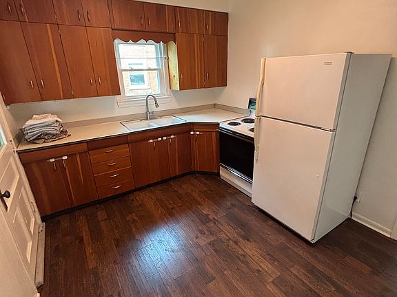 4th image of 205 W Michigan Ave #A