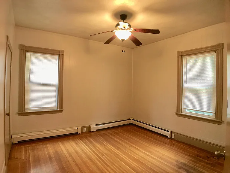 535 Park Ave #1 — Photo 4