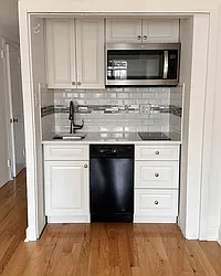 320 East 42nd Street