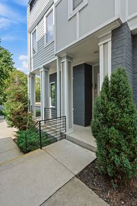 1240 2nd Ave S APT 6, Nashville, TN, 37210