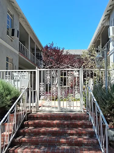 4309 Van Nuys Blvd #4309 Photo 1 4309 Van Nuys Blvd #4309 Photo 1