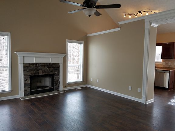 4th image of 316 Winchester Dr