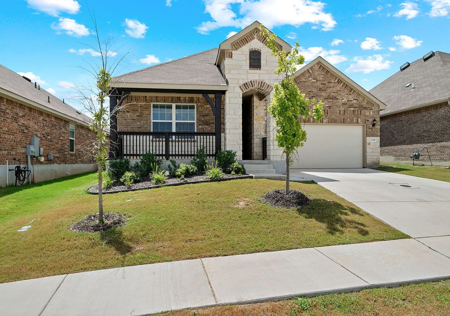 3 Bedroom/2 Bath Southglen Subdivision — Photo 1