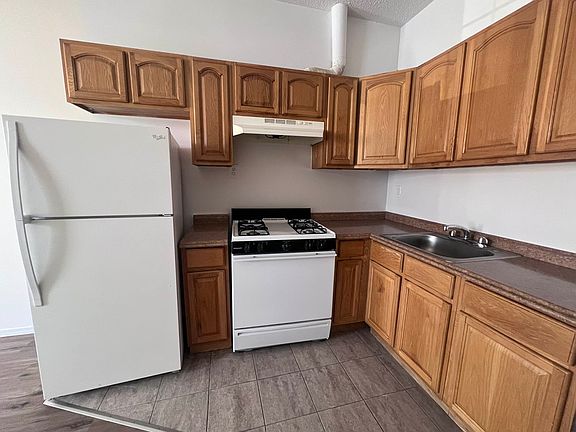 4th image of 114-34 Farmers Blvd #2Z