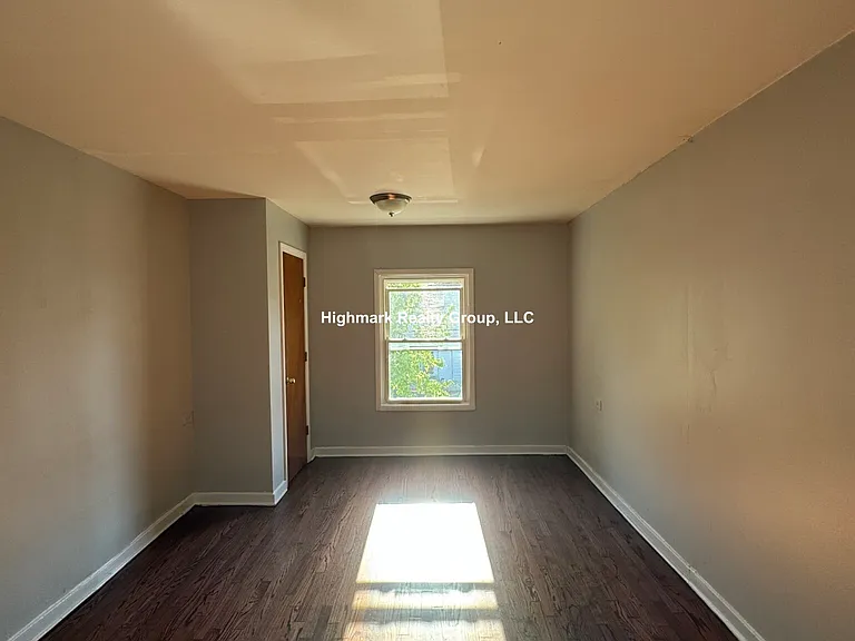 8957 Lamon Ave #1N — Photo 9