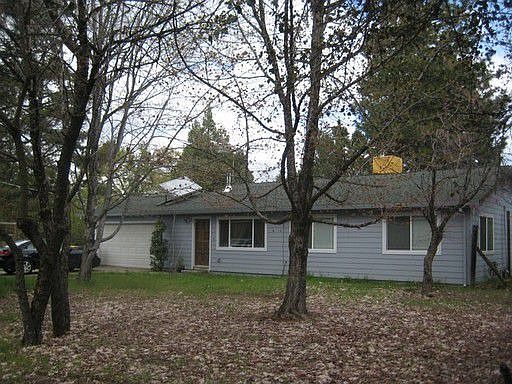 1st image of 4671 Woodland Dr