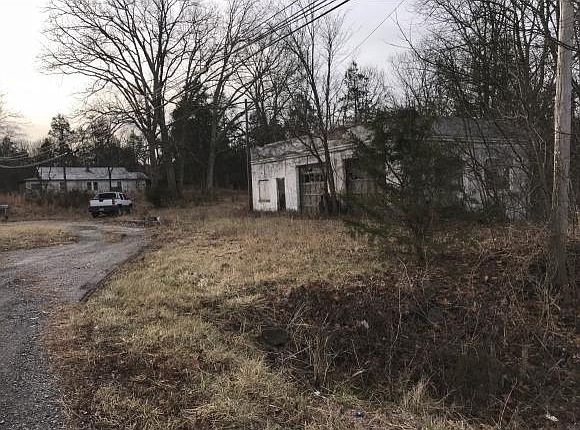 1st image of 1533 Us Highway 421
