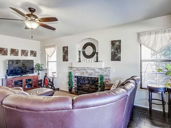 3rd image of 4167 S Amber Rock Ave