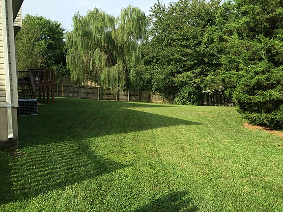 3rd image of 103 Senseny Glen Dr