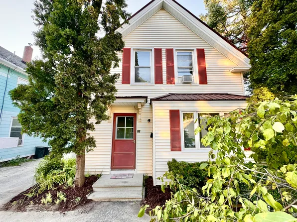 37 Dunn Street, Auburn, ME 04210