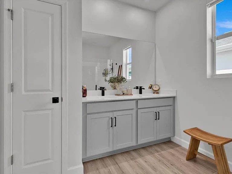 14047 SW Safi Ter — Photo 31