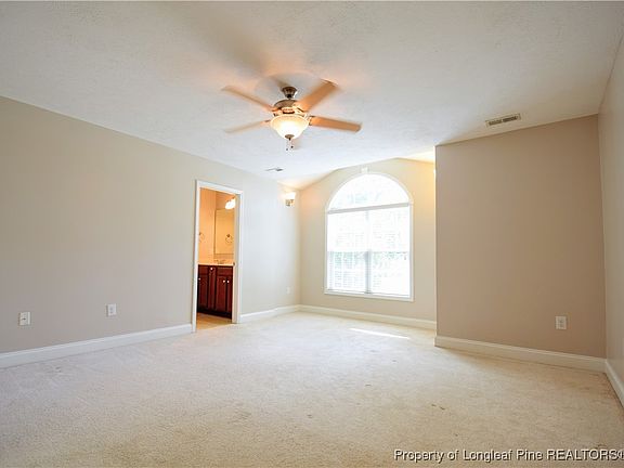 4th image of 85 Tower Dr