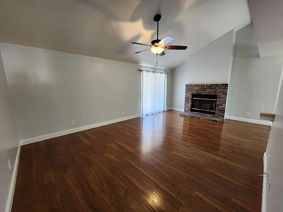 2nd image of 2101 E Shea Dr
