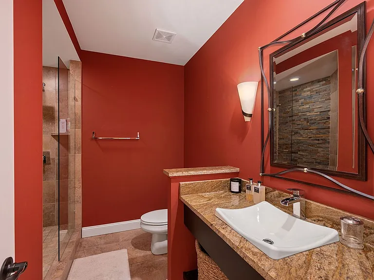 7715 Cathedral Hill Dr — Photo 53
