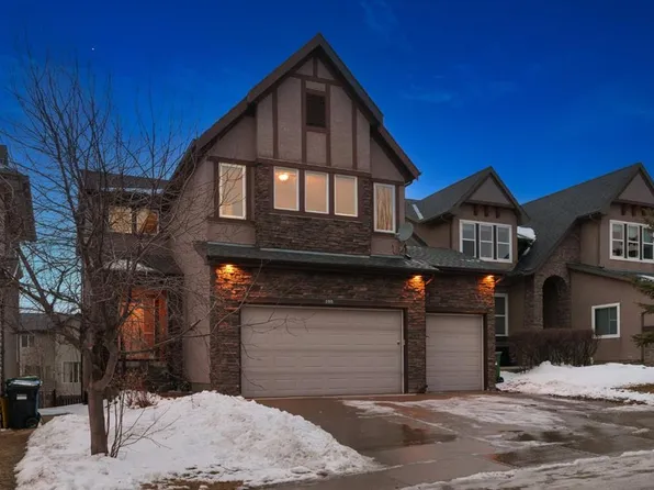 105 E Aspen Stone Rd SW, Calgary, AB T3H 5Y7