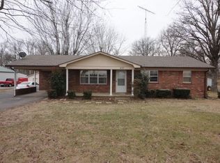 437 State Route 381, Sedalia, KY 42079