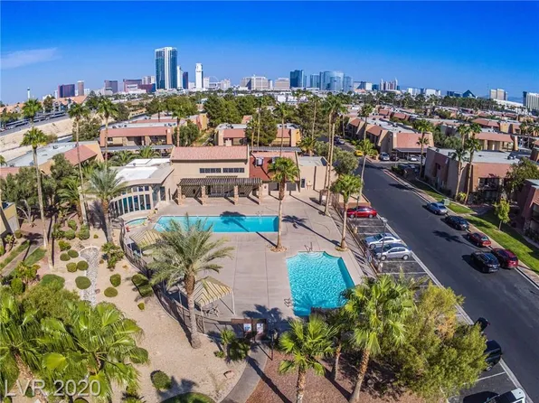 4360 Sandy River Dr Unit 28, Las Vegas, NV 89103