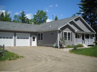 48 Berry Ln, Warren, ME 04864