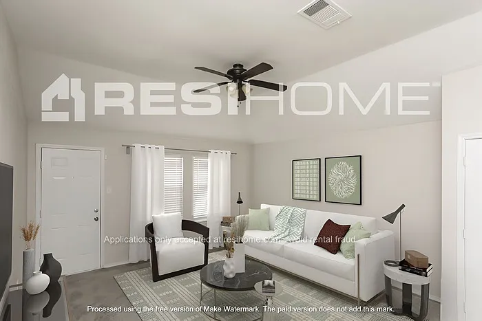9804 Crocker Dr — Photo 5