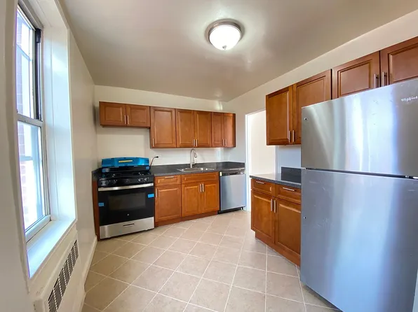 63-11 Queens Blvd #F24, Queens, NY 11377