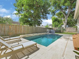 806 English St, Houston, TX 77009