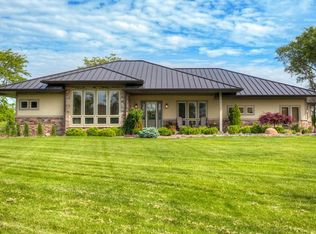 31277 Chardonnay Point, Waukee, IA 50263