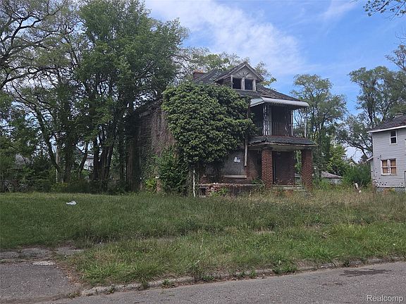 4th image of 11779 Evanston St
