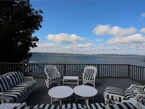 3rd image of 44 Shore Dr