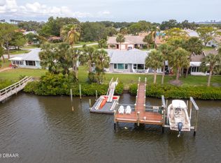 1264 Harbour Point Dr, Port Orange, FL 32127