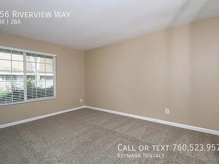 256 Riverview Way — Photo 11