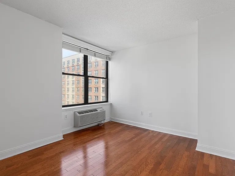 4301 Park Ave #6D — Photo 14