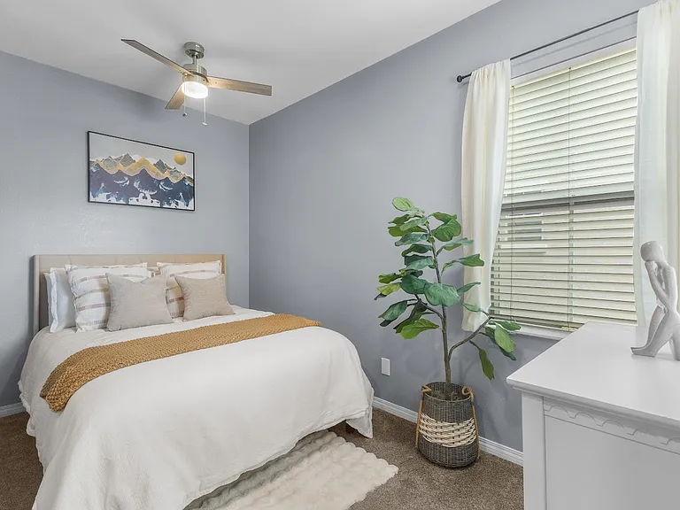 29180 Wrangler Dr — Photo 5