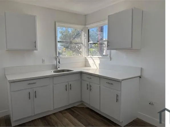 2531 1/2 Hauser Blvd, Los Angeles, CA 90016