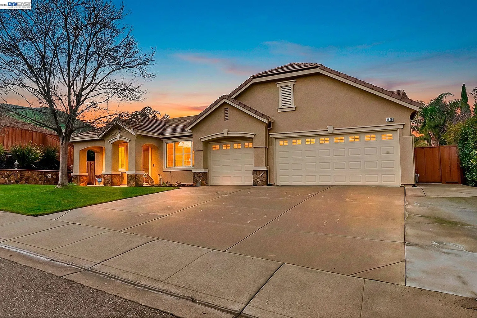 3800 Pintail Dr photo 1