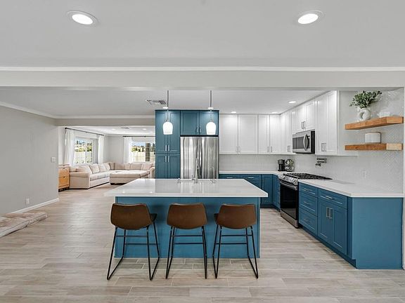 4th image of 2421 Green Meadow Way