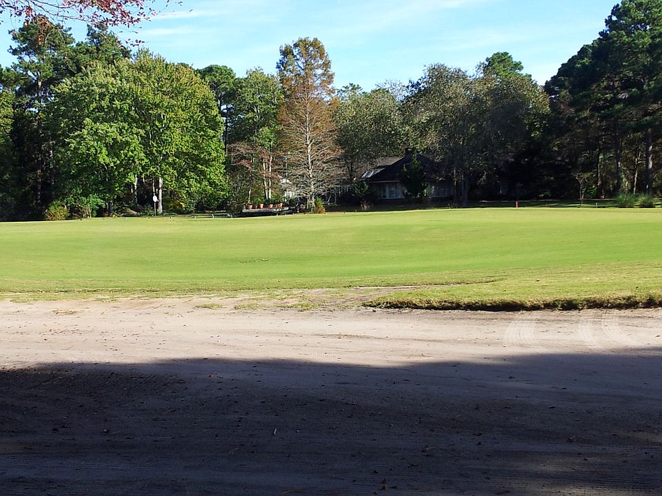 1st image of 182 Hill Dr