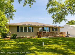 2865 Sherwood Rd, Williamston, MI 48895