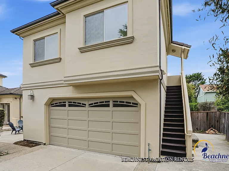 940 W Cliff Dr #ADU — Photo 2
