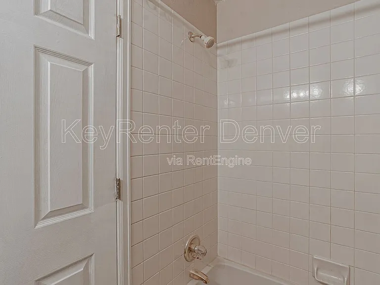 1099 S Walden Way #101 — Photo 6