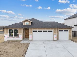 474 Snowgrass Ave, West Richland, WA