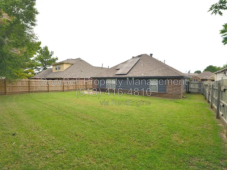11621 S Mulberry Ln — Photo 26