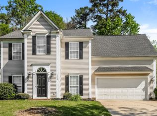 1712 Silverberry Ct, Charlotte, NC 28214