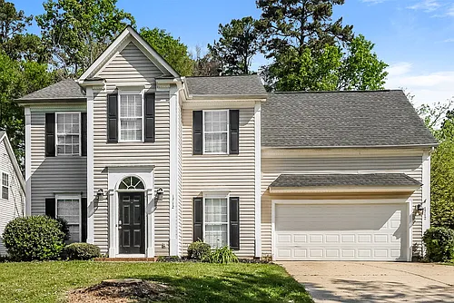 1712 Silverberry Ct Photo 1